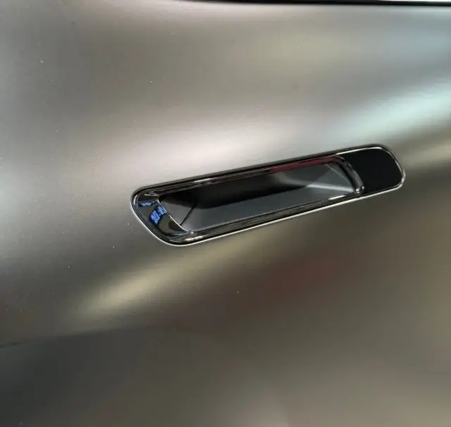 BMW iX 무광 PPF 시공 사진 10